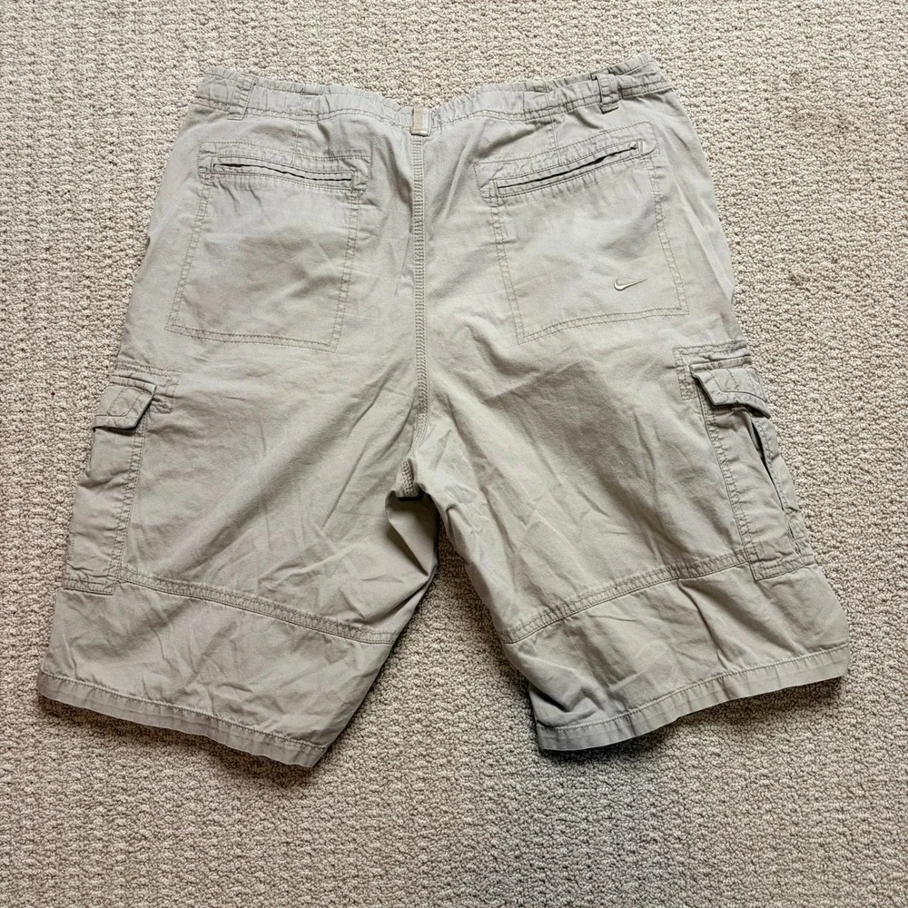 Nike Athletic‎ Dept Mens XL Cargo Shorts Khaki Tan Cotton Embroidered Swoosh 38W